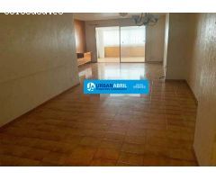 AMPLIO PISO EN CENTRO - AVDA MAISONNAVE