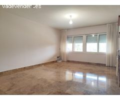Piscina, terraza, patio, piscina comunitaria, sótano, 2 garajes, Altorreal