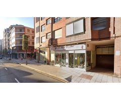 Local comercial en Alquiler en Oviedo, Asturias