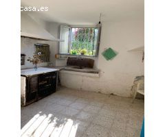 En venta casa para rehabilitar en Monfero-A Coruña.