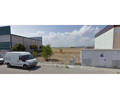 PARCELA INDUSTRIAL EN VENTA EN FUENTE EL SAZ