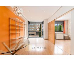 APARTAMENTO MUY LUMINOSO CON PISCINA Y GIMNASIO