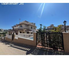 Adosado en Venta en Orihuela Costa, Alicante