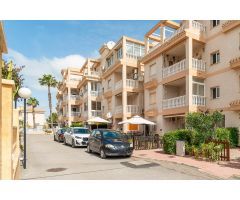 ATICO ORIENTADO AL SUR CON 3 DORMITORIOS Y GARAJE DOBLE EN PLAYA FLAMENCA
