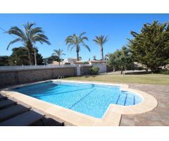Spectacular Villa - Caboroig - plot 1.400 m2 with seperate Apartments