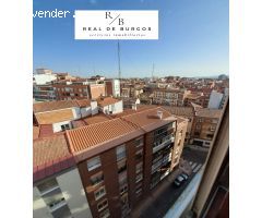 Piso en alquiler zona Circular. PREFERIBLEMENTE PERSONAL SANITARIO O TRABAJADORES DE LAS UNIVERSIDAD