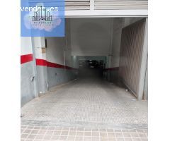 Plaza de garaje en Campanar cerca del rio