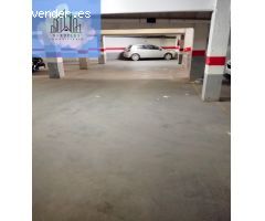 Plaza de garaje en Campanar cerca del rio