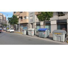 LOCAL DE 193 METROS