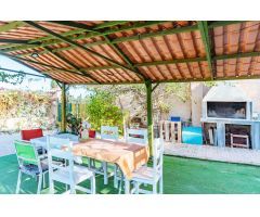 Terreno rustico con casita independiente piscina y zona barbacoa semi cubierta!