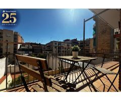 PISO SEMINUEVO CON GRAN BALCÓN EN PASEO DR MORAGAS CON PARKING Y TRASTERO EN LA MISMA FINCA