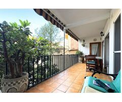 ESPECTACULAR CASA CON JARDÍN Y GARAJE PARA 4 COCHES