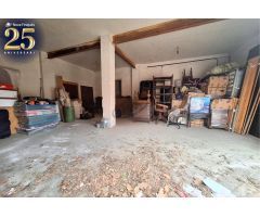 LOCAL ESQUINERO A PIE DE CALLE