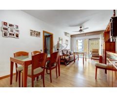 ÁTICO CON AMPLIO BALCÓN EN FINCA JOVEN . SOLEADO Y CON VISTAS DESPEJADAS.  INCLUYE PARKING.