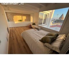 Alquiler de temporada corta de Fantástico Ático en Casco Antiguo de Cádiz con vistas 180 