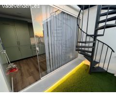 Alquiler de temporada corta de Fantástico Ático en Casco Antiguo de Cádiz con vistas 180 