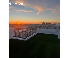 Alquiler de temporada corta de Fantástico Ático en Casco Antiguo de Cádiz con vistas 180 