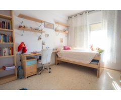 AMPLIO Y LUMINOSO PISO EN VENTA EN ZONA BAHIA BLANCA