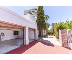 Se vende Chalet independiente en zona residencial premium de Aguadulce (Almería)