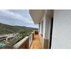 ???? Espaciosa casa en venta en La Bisbal del Penedès, Tarragona