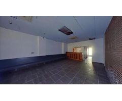 Local comercial en venta en el centro de Cubelles (Barcelona)