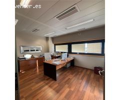 OFICINA EN VENTA EN EDIFICIO VIAPOL CENTER