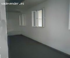 ESTUPENDA NAVE EN ALQUILER EN EL POLÍGONO LA NEGRILLA