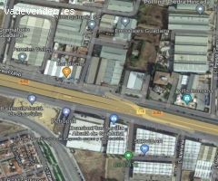 Nave industrial en Venta en Alcalá de Guadaira, Sevilla