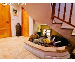 Chalé con terraza y piscina privada