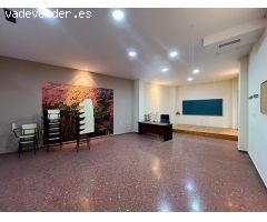 LOCAL COMERCIAL EN ESTACION DE RENFE GRANADA