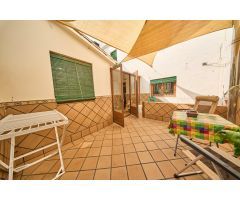 Gran casa con múltiples posibilidades en el corazón de Alhama de Granada