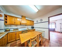 Gran casa con múltiples posibilidades en el corazón de Alhama de Granada