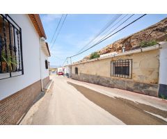 Casa de una planta en La Calahorra – Parque Natural de Sierra Nevada