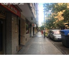 LOCAL EN PEDRO ANTONIO JUNTO PLAZA MENORCA