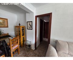 BAJO EN PUERTA BLANCA