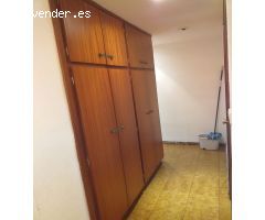 PISO A LA VENTA EN CANALS.MUY BUENA RELACIÓN CALIDAD-PRECIO
