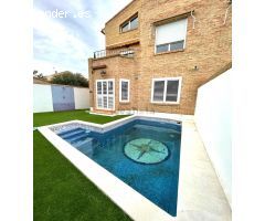 J.A.F INMOBILIARIA VENDE PRECIOSA VILLA EN GODELLA