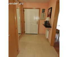 CHALET ADOSADO EN UNA DE LAS MEJORES ZONAS DE ALGETE