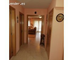 CHALET ADOSADO EN UNA DE LAS MEJORES ZONAS DE ALGETE