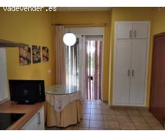 CHALET INDEPENDIENTE EN LA CARLOTA ( LAS LOMAS DEL REY )