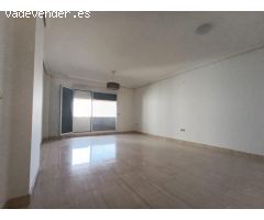 PISO SEMINUEVO EN ZONA VIAL 