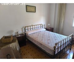 Casa amplia en venta en Valle de la Serena C. PRIMERO DE MAYO – Espacios versátiles y gran potencial