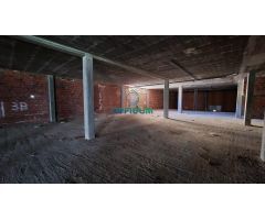 Se vende amplio local comercial en Rúa Xesteira, Bertamiráns (Ames, A Coruña)