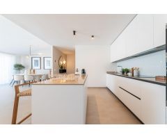 Ático boutique con alma mediterránea – Exclusividad frente al mar