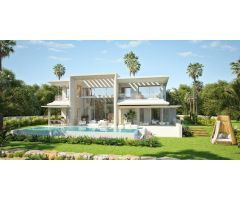 Villa independiente con 5 dormitorios vistas al mar en Marbella