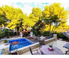 Chalet con piscina en Pinar de Campoverde