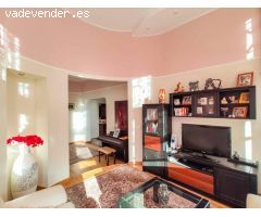 Chalet con piscina en Pinar de Campoverde