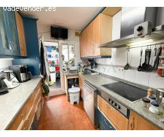 Piso de VPO en planta baja con patio, plaza de garaje y trastero en Las Canteras