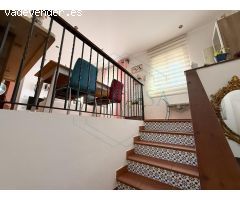 Casa independiente con terraza y local comercial incluido
