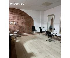 ¡Oportunidad única de alquiler en la zona comercial de Chiclana!